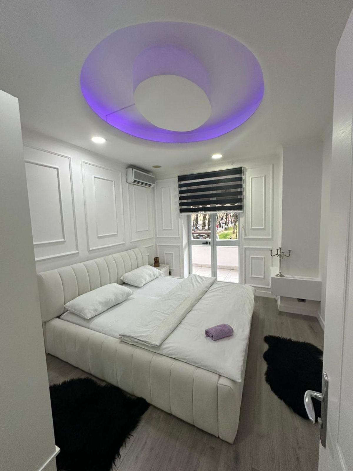 Park View Central Apartment 티라나 외부 사진